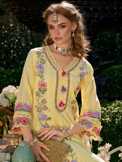 Women Floral Embroidered Cotton Kurta with Trousers & Dupatta