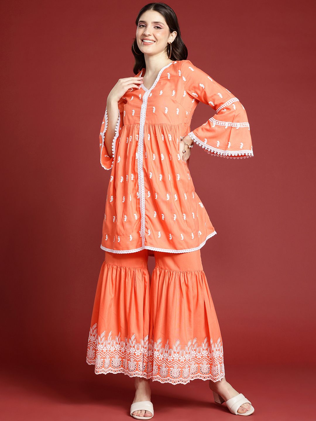 Dhiyona AN Ethnic Motifs Embroidered Kurti with Sharara