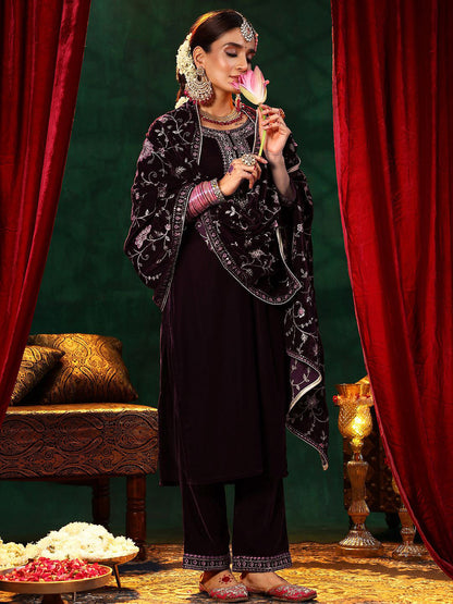 Floral Yoke Design Sequinned Velvet Straight Kurta with Trousers & With Dupatta