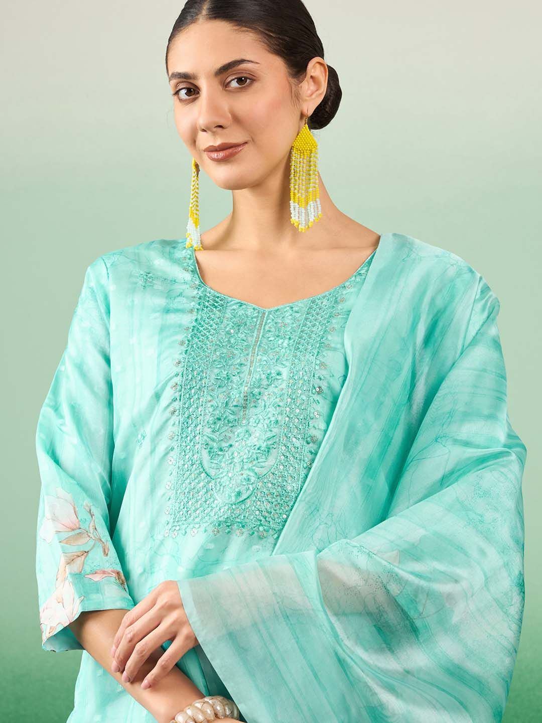 Dhiyona SN Floral Embroidered Regular Sequinned Kurti with Palazzos & With Dupatta
