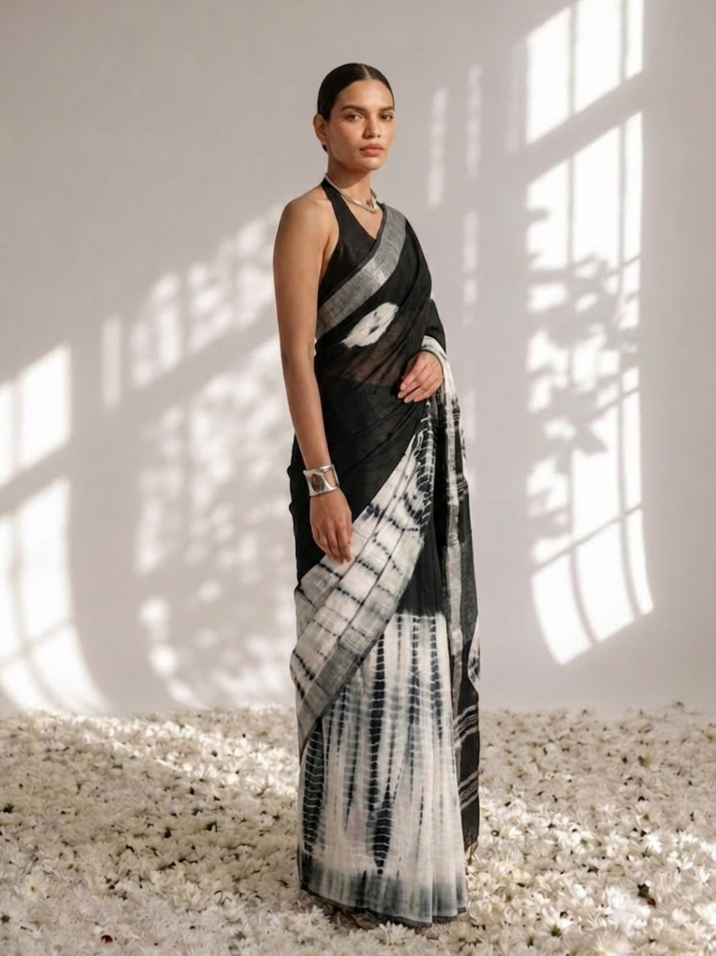 Dhiyona ST Black and White Hand Tie Dye Soft Cotton Saree