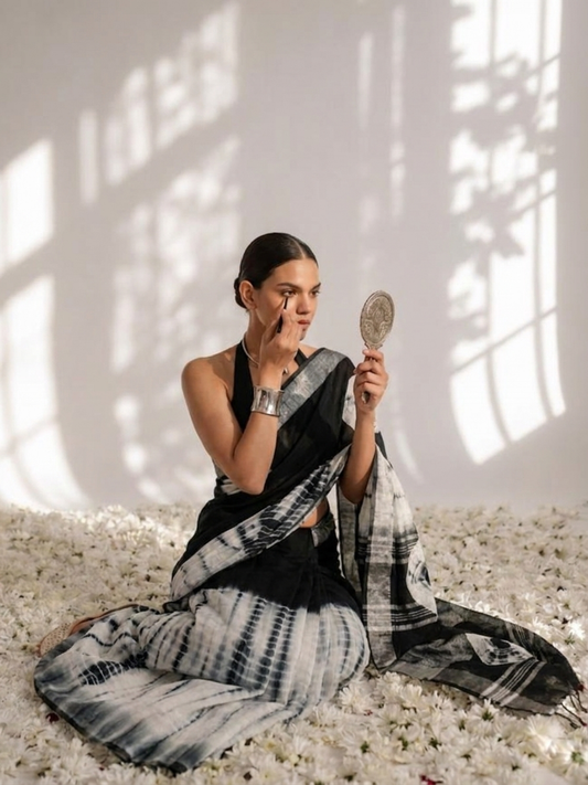 Dhiyona ST Black and White Hand Tie Dye Soft Cotton Saree