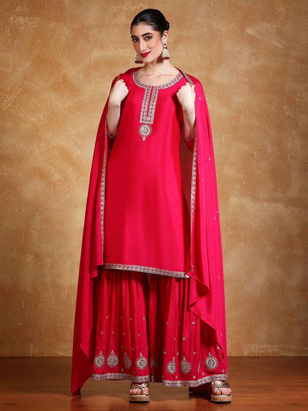 Dhiyona VA Women Floral Embroidered Kurta with Sharara & Dupatta