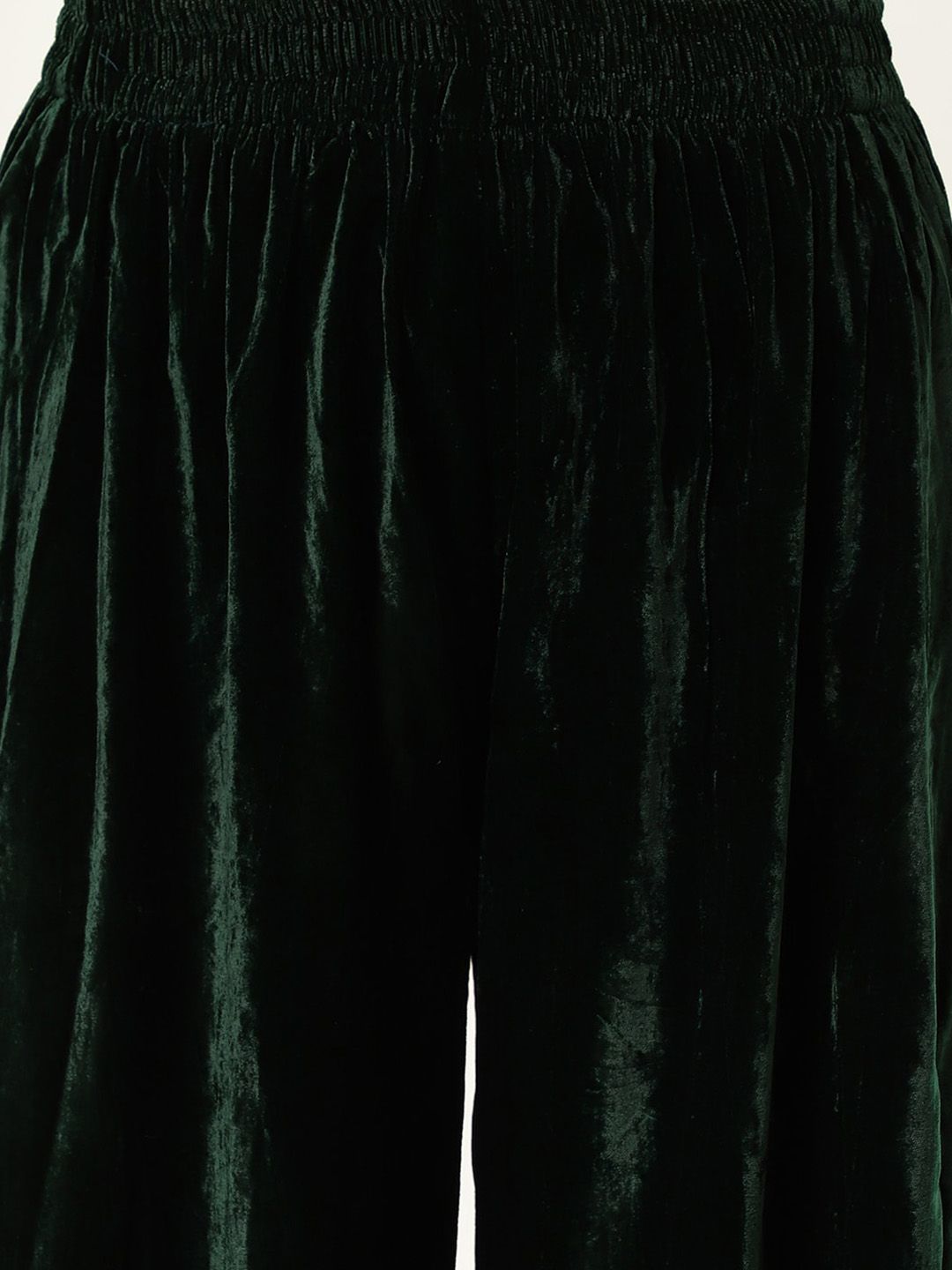 Dhiyona VA Green Ethnic Motifs Embroidered Velvet Straight Kurta & Palazzos With Dupatta