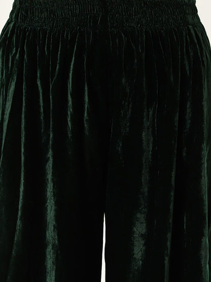 Dhiyona VA Green Ethnic Motifs Embroidered Velvet Straight Kurta & Palazzos With Dupatta