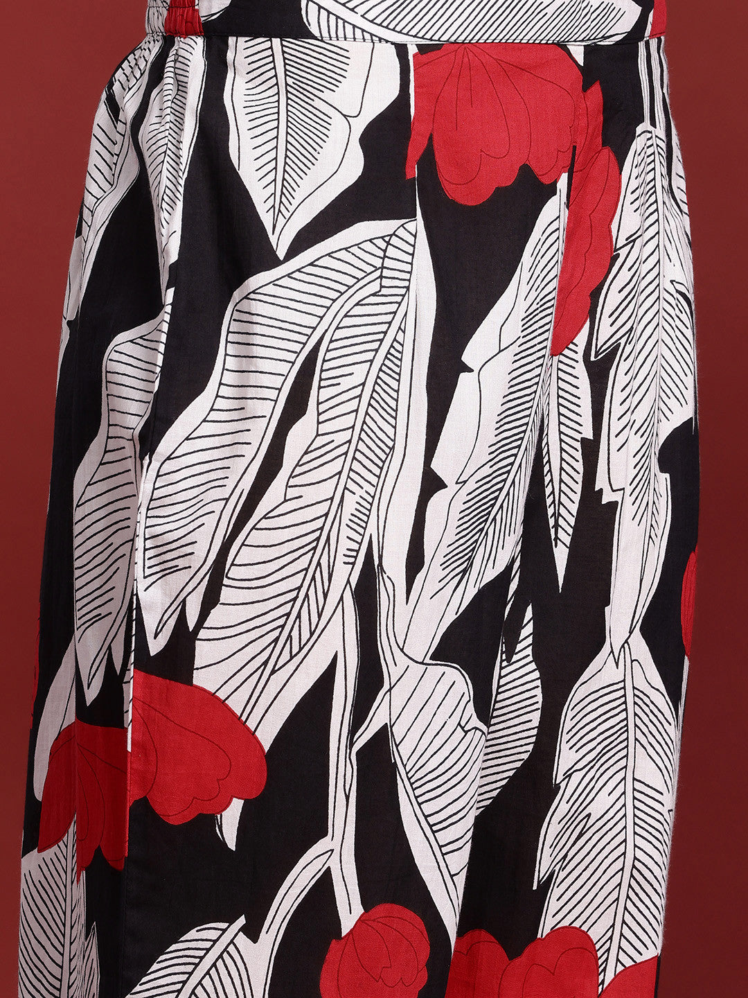 Floral Printed Lace Detailed Pure Cotton Kurta with Trousers
