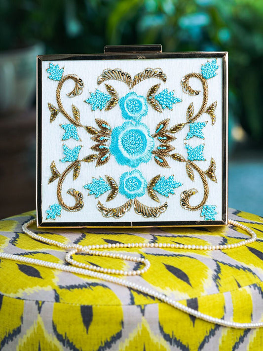Dhiyona NR Blue & Gold-Toned Embroidered Box Clutch