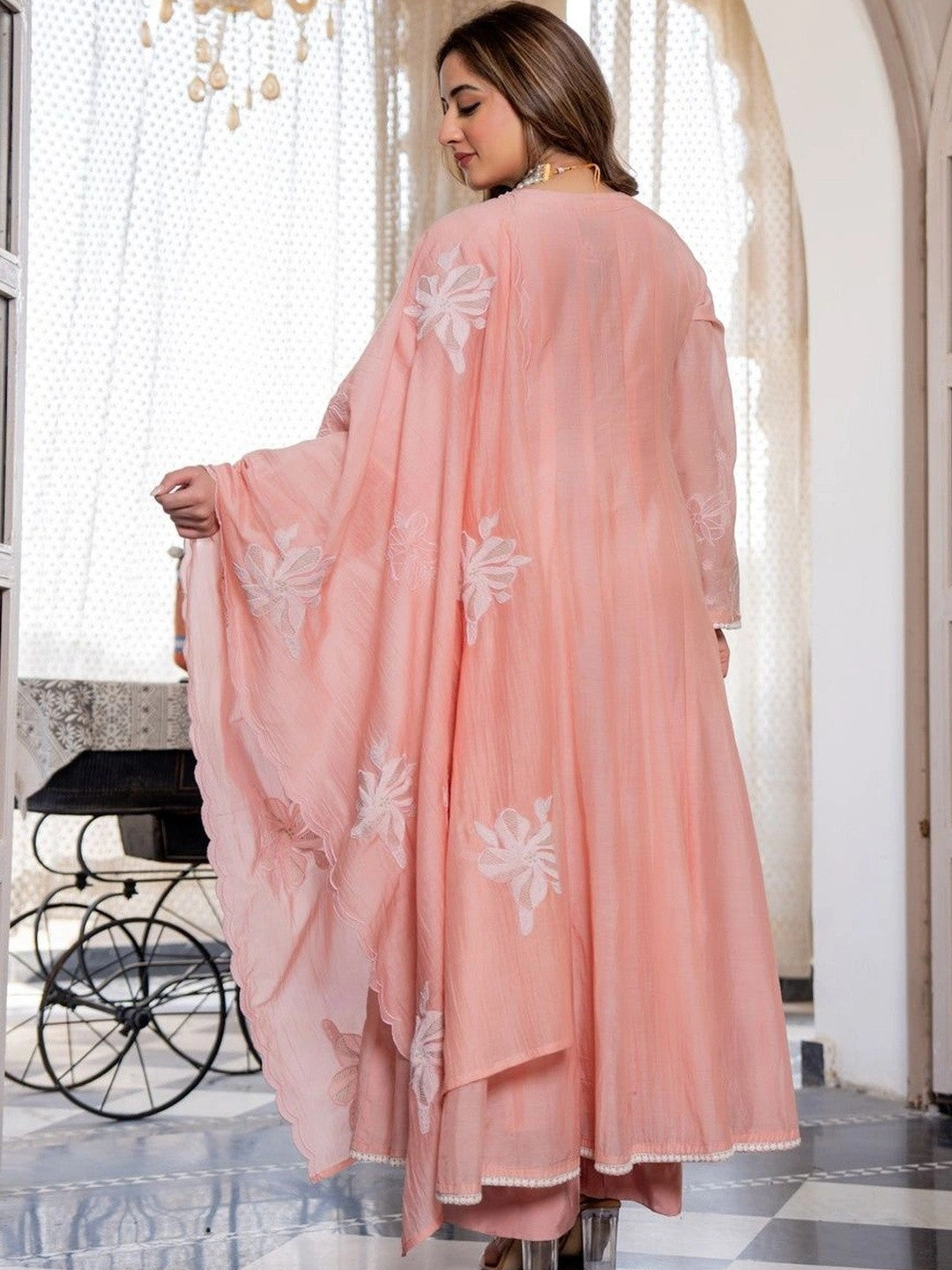 Women Floral Embroidered Regular Mirror Work Chanderi Silk Kurta with Trousers & With Dupatta