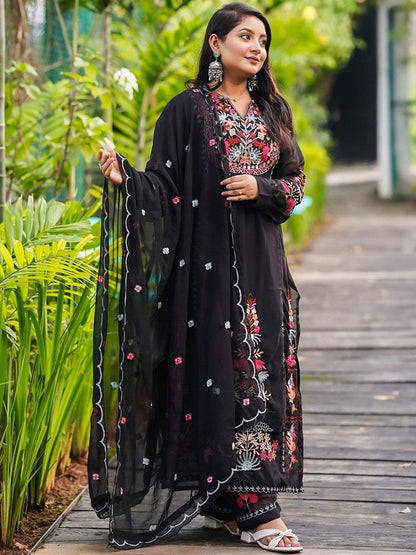 Dhiyona KL Floral Embroidered Thread Work Kurta & Palazzos With Dupatta