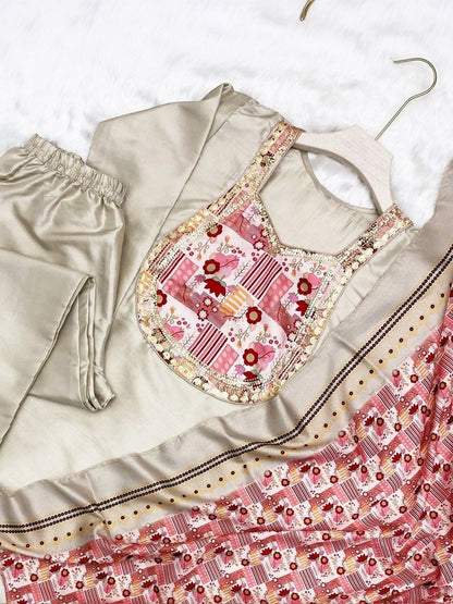 Women Ethnic Motifs Embroidered Regular Thread Work Kurta with Trousers & With Dupatta