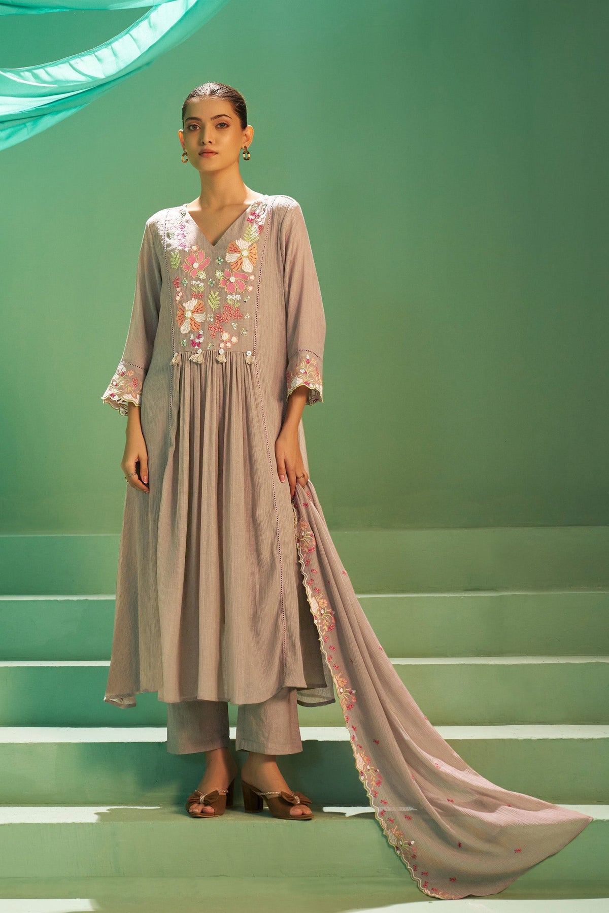 Zoya Kurta Set