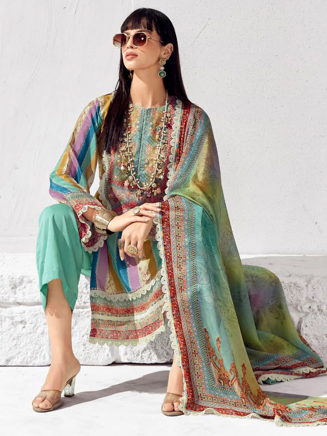 Dhiyona IE Women Ethnic Motifs Printed Regular Kurta Trousers With Dupatta