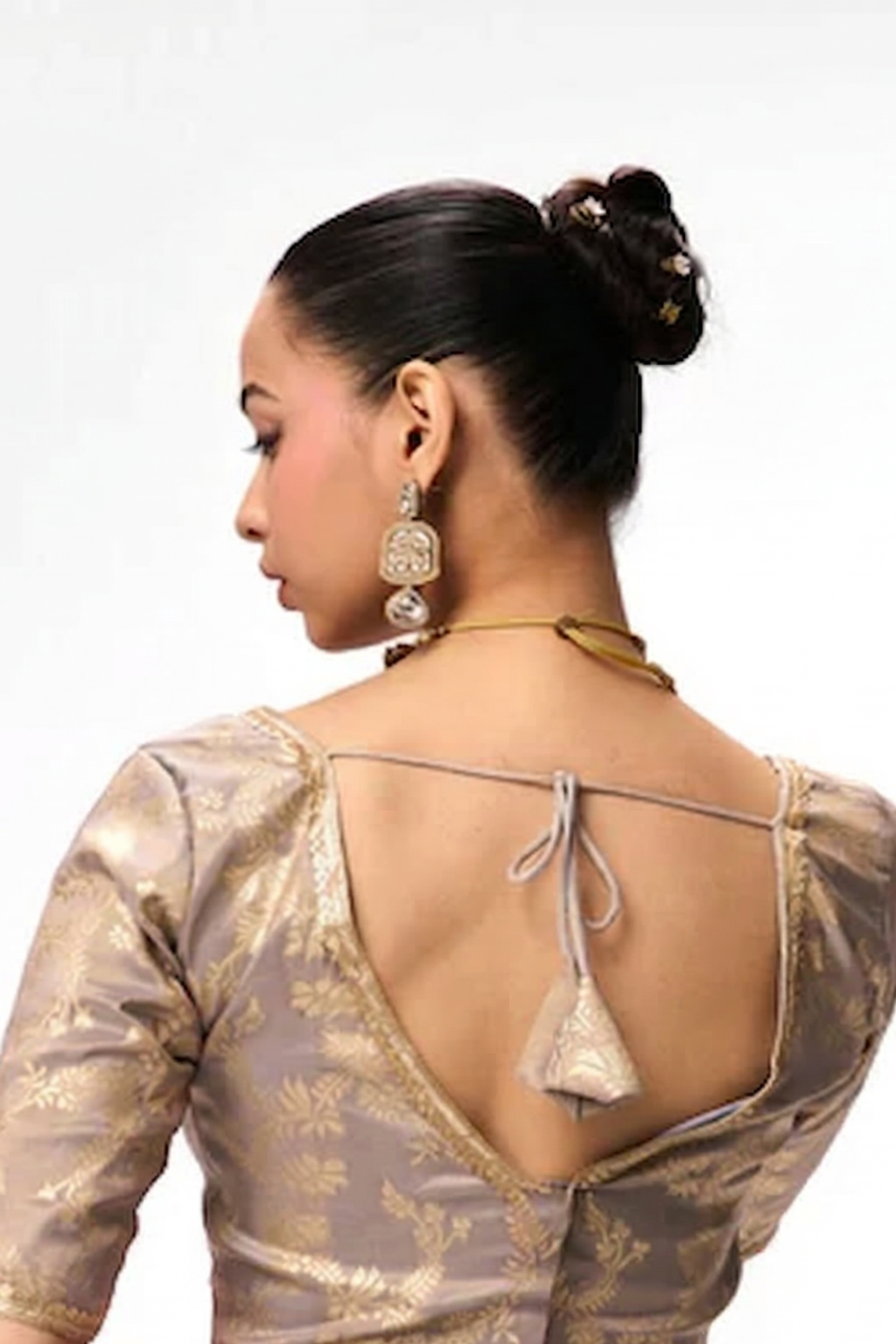 Dhiyona ST With Ready Blouse - Grey Lilac Magic Metallic Saree with Lace and Grey Jacqard Blouse
