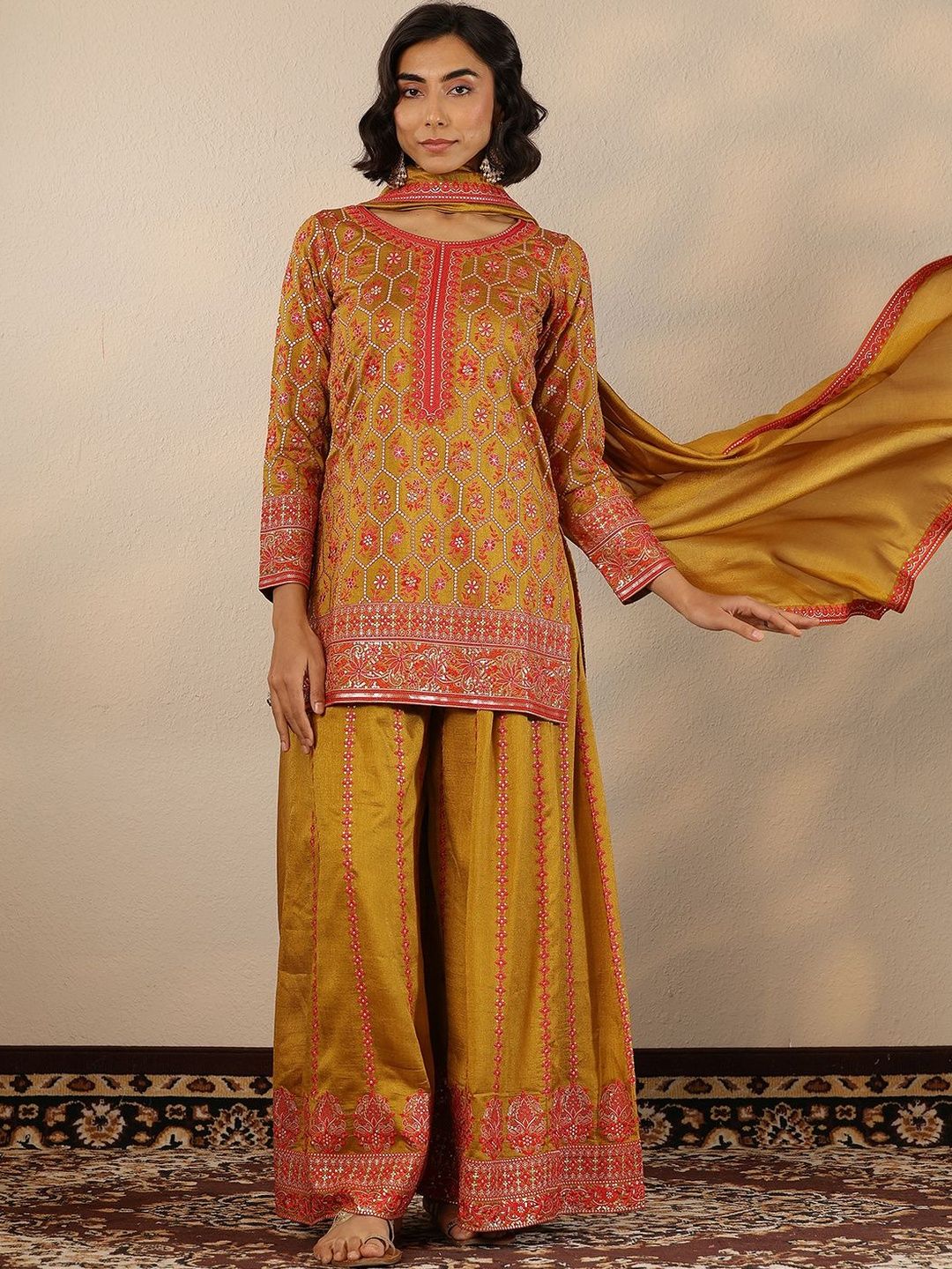 Dhiyona LL Women Ethnic Motifs Embroidered Kurta with Palazzos & Dupatta