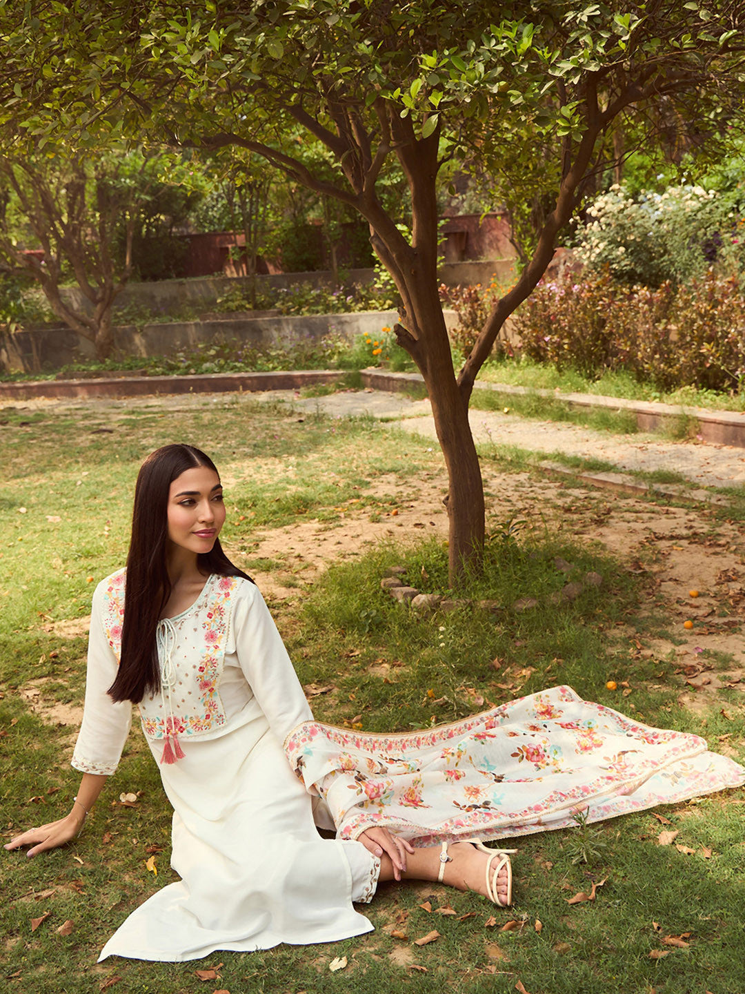 White Floral Yoke Design Tie-Up Neck Straight Kurta With Trousers & Dupatta