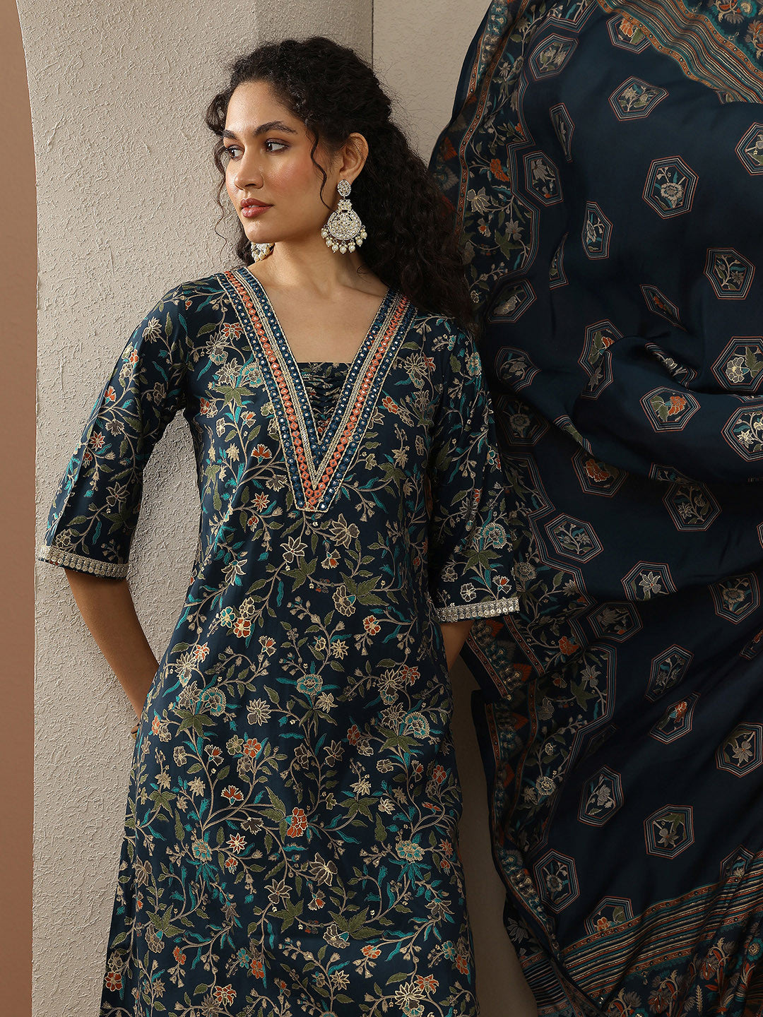 Women Floral Printed Regular Mirror Work Kurta with Salwar & With Dupatta