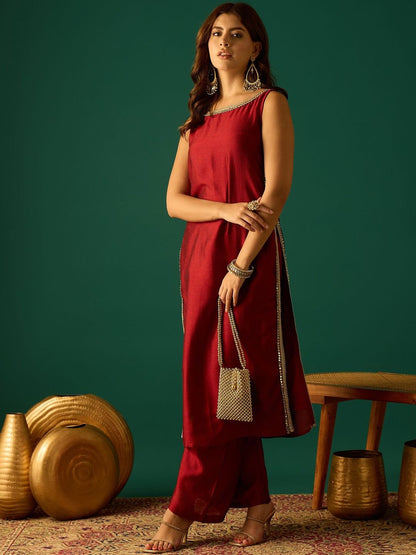Red Women Regular Sequinned Kurta with Trousers