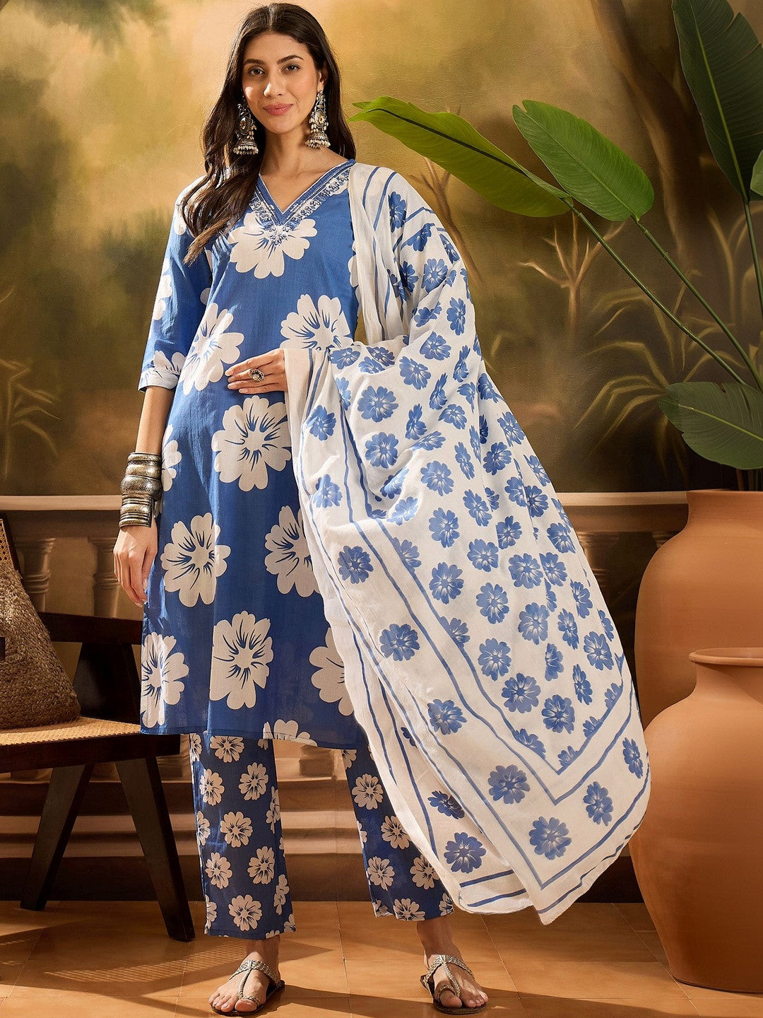 Printed Pure Cotton V-Neck Kurta & Trousers Kurta Set