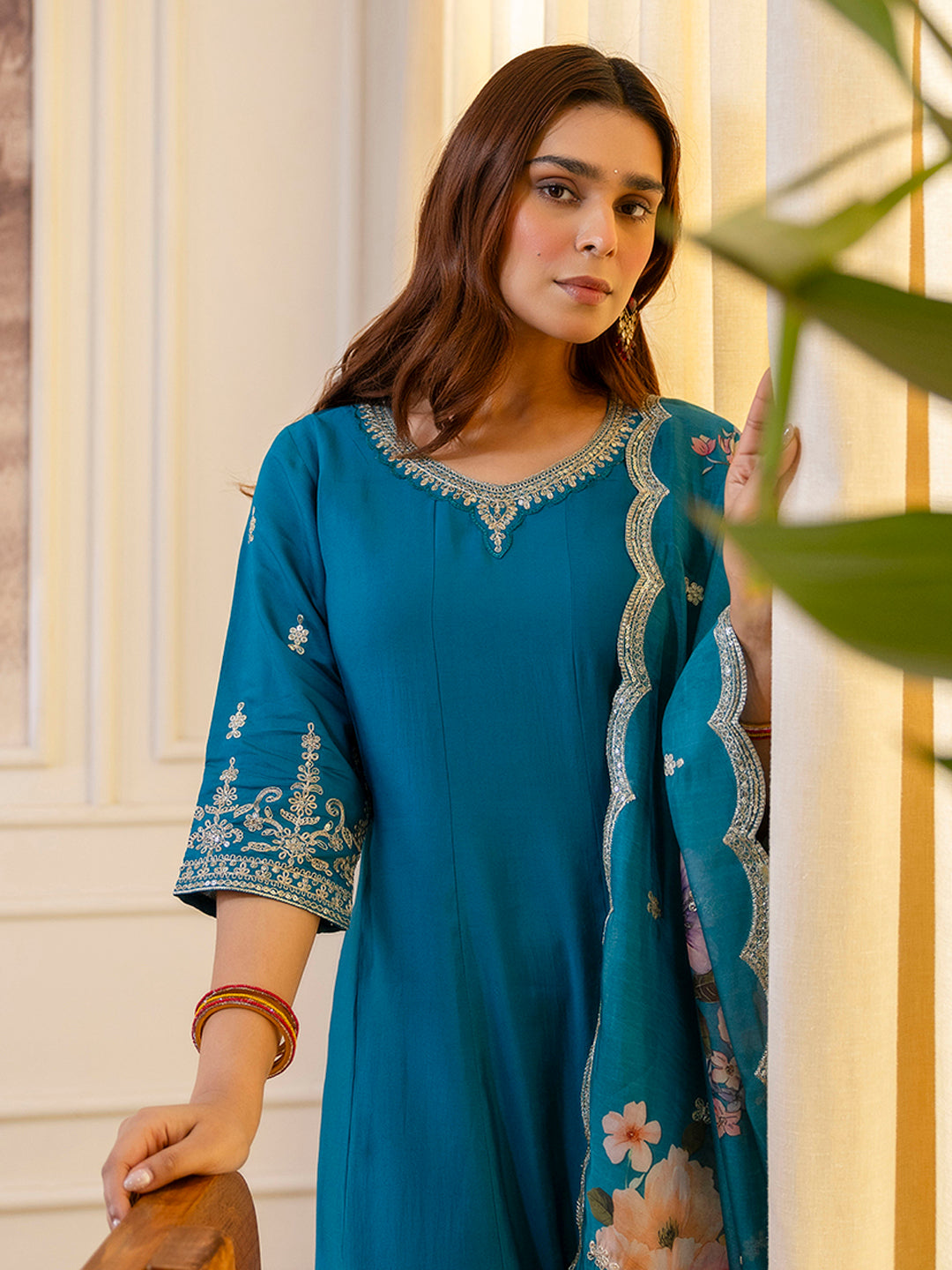 Dhiyona VV Vireya Rama Embroidred Kurta Sets with Sequins Work Women Suits