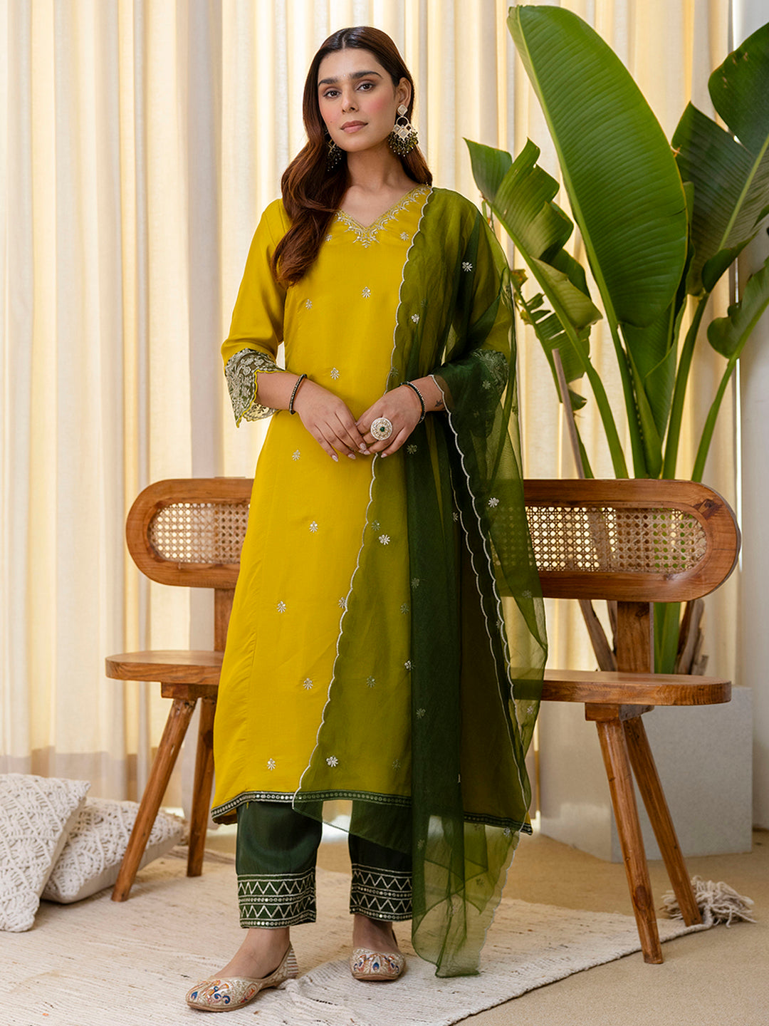 Dhiyona VV Lemon Embroidred Kurta Sets with Sequins Work Women Suits