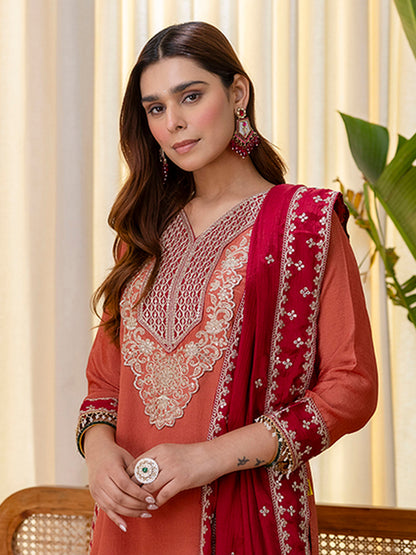 Dhiyona VV Niyati Peach Embroidred Kurta Sets with Sequins Work Women Suits