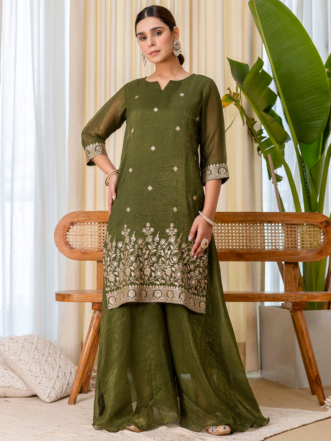 Dhiyona VV Green Embroidred Kurta Sets with Sequins Work Women Suits