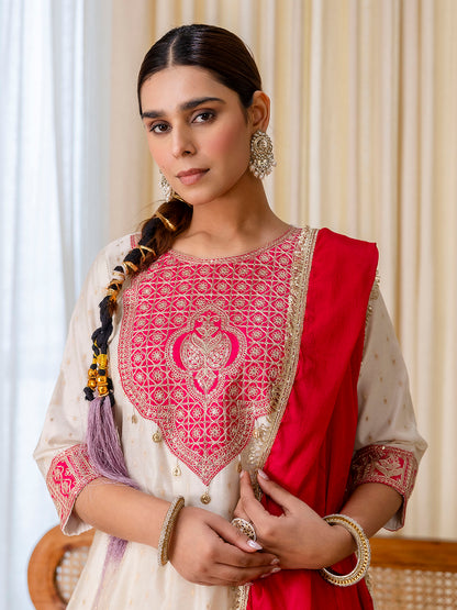 Dhiyona VV Sutra White Embroidred Kurta Sets with Heavy thread Work Women Suits