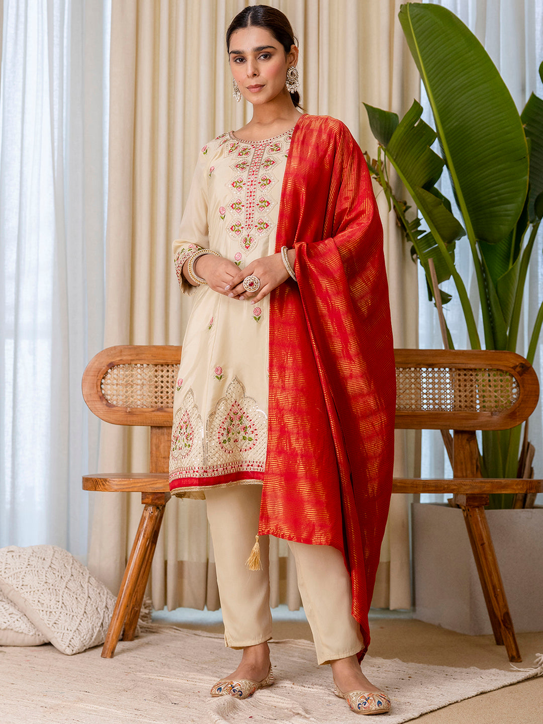 Dhiyona VV Beige Elegant Silk Kurta Pant Set