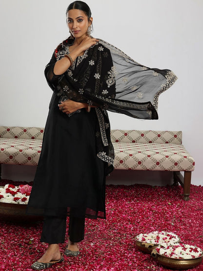 Women Ethnic Motifs Embroidered Regular Thread Work Kurta with Trousers & With Dupatta