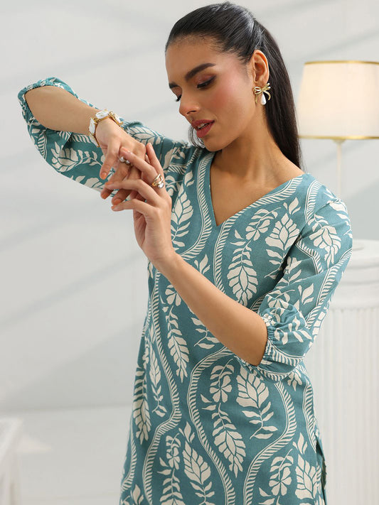 Women Ethnic Motifs Printed Regular Kurta with Trousers