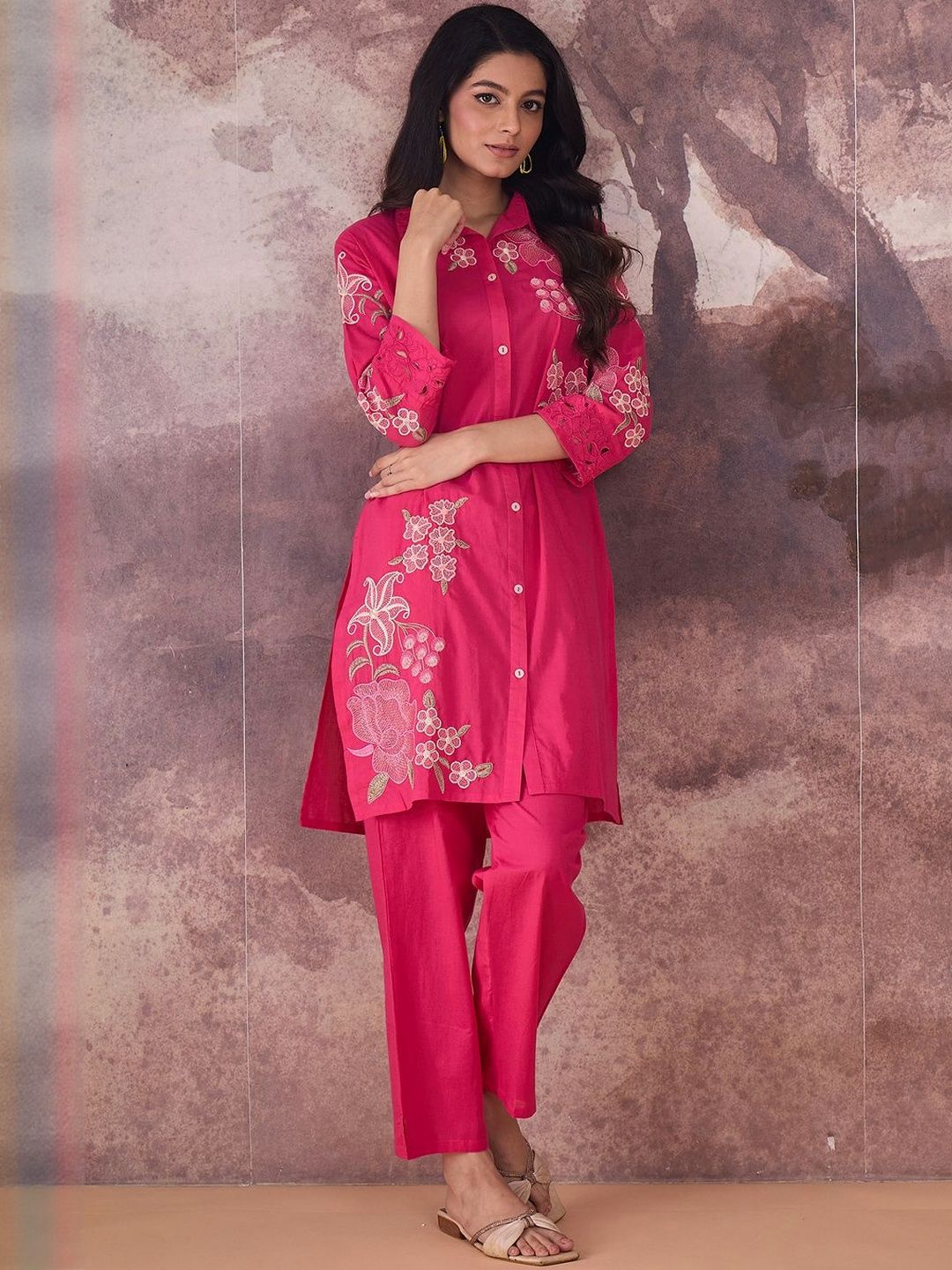 Dhiyona IE Floral Embroidered Thread Work Pure Cotton Kurta With Trouser