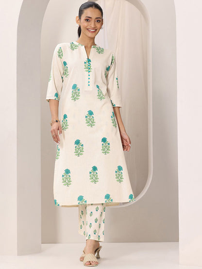 Women Floral Printed Kurta with Trousers
