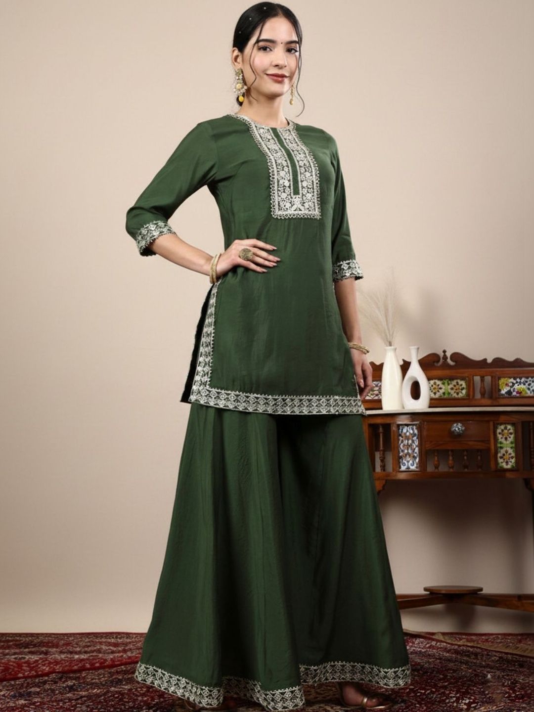 Dhiyona HOP Embroidered Round Neck Straight Kurti & Sharara With Dupatta