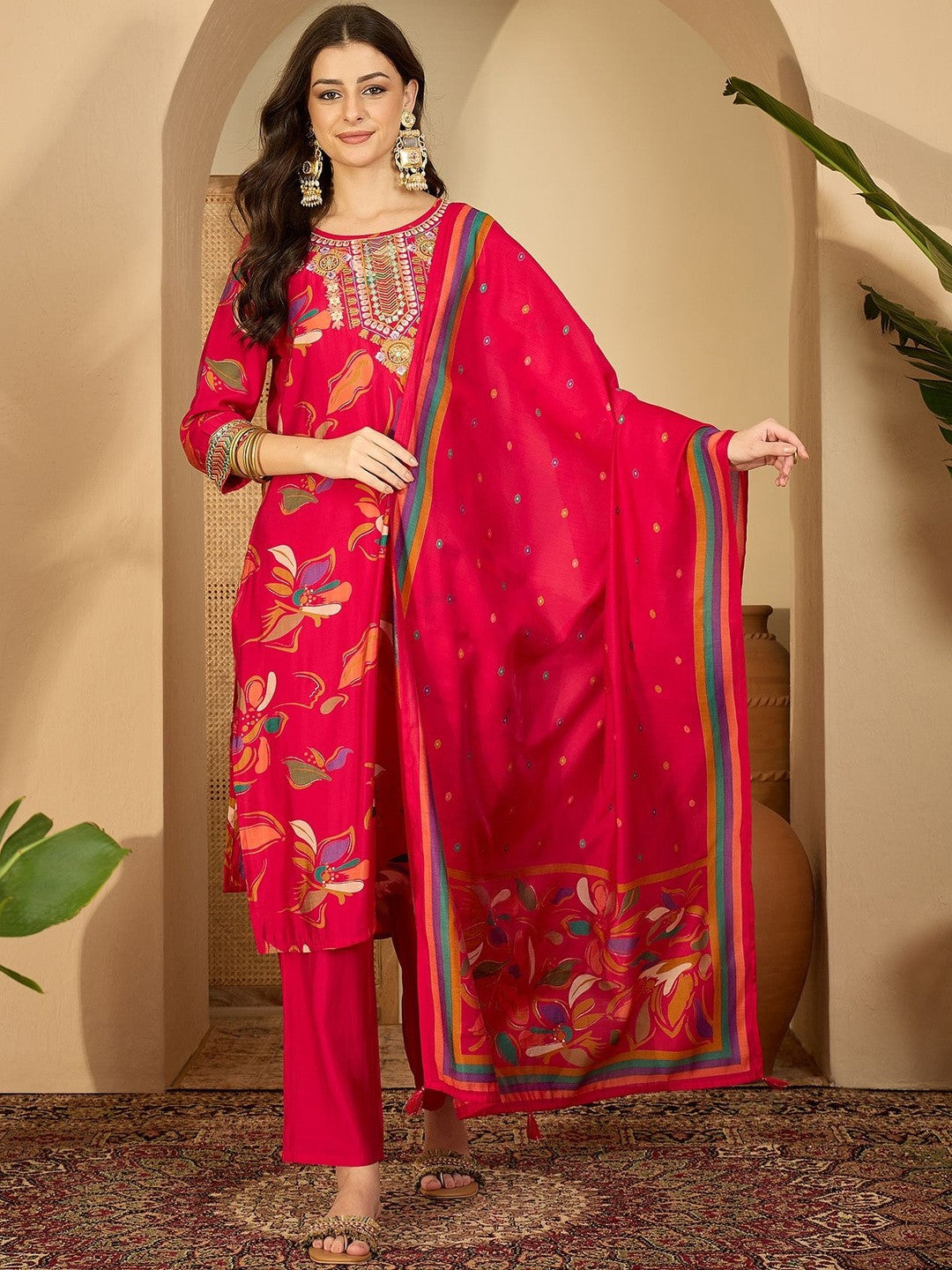Women Floral Printed Regular Thread Work Kurta with Trousers & With Dupatta