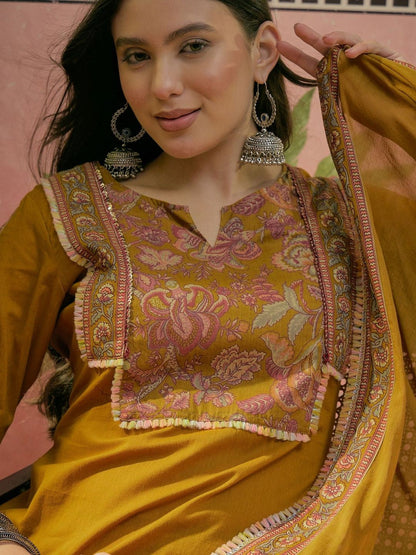 Pure Cotton Round Neck Kurta & Palazzos With Dupatta