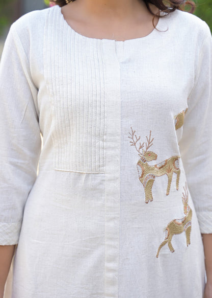 Mayri Angel embroidery cotton kurta pant set