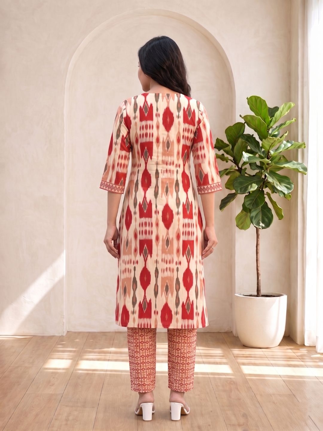 SASHA CORAL PRINTED KURTA PANT SET