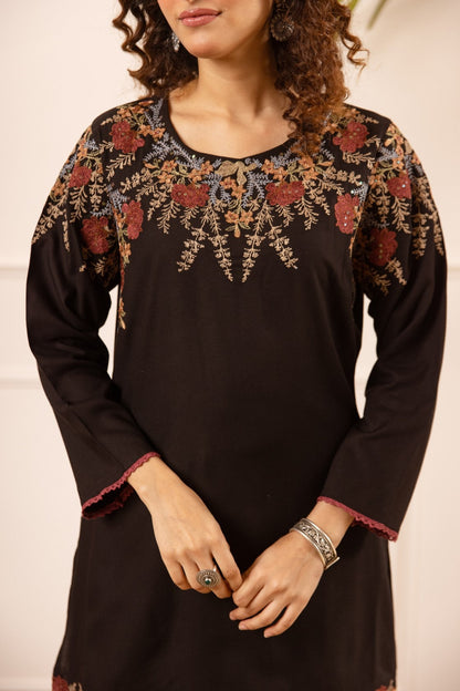 Karen charle Cotton embroidery co-ord set