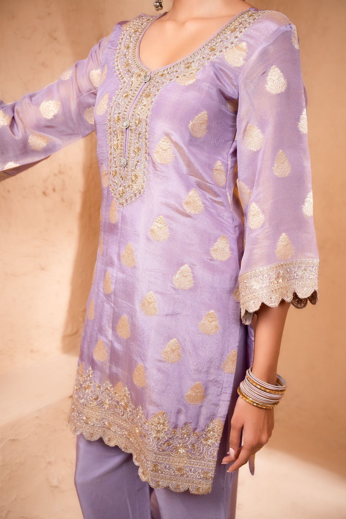 Isvan Tissue Embroidered Lavender  Suit Set