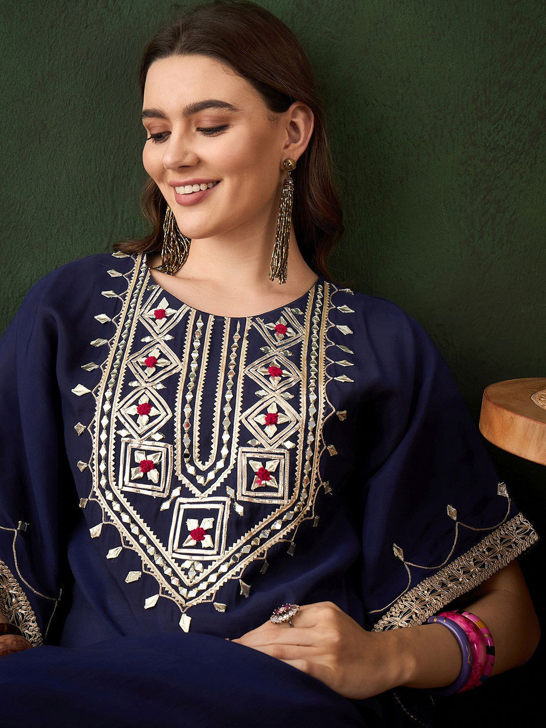 Dhiyona SN Floral Embroidered Kaftan Kurta & Trousers