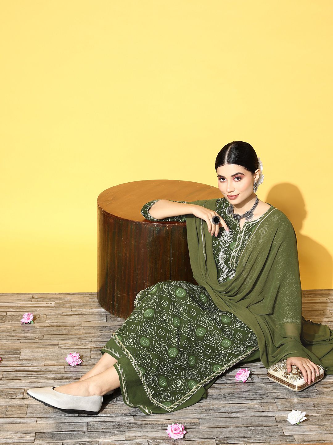 Dhiyona IE Women Green Ethnic Motifs Printed Gotta Patti Kurta with Sharara & With Dupatta