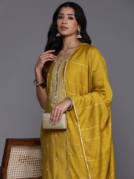 Women Floral Yoke Design Regular Kurta with Trousers & Dupatta