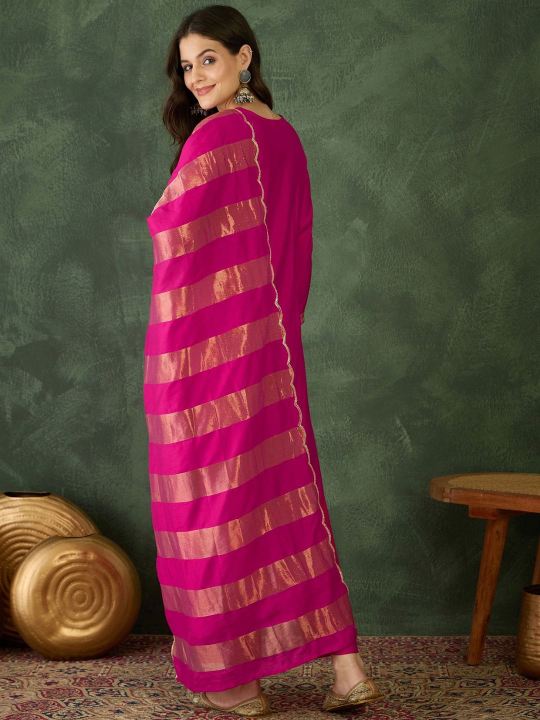 Dhiyona KL Women Embroidered A-Line Kurta Set