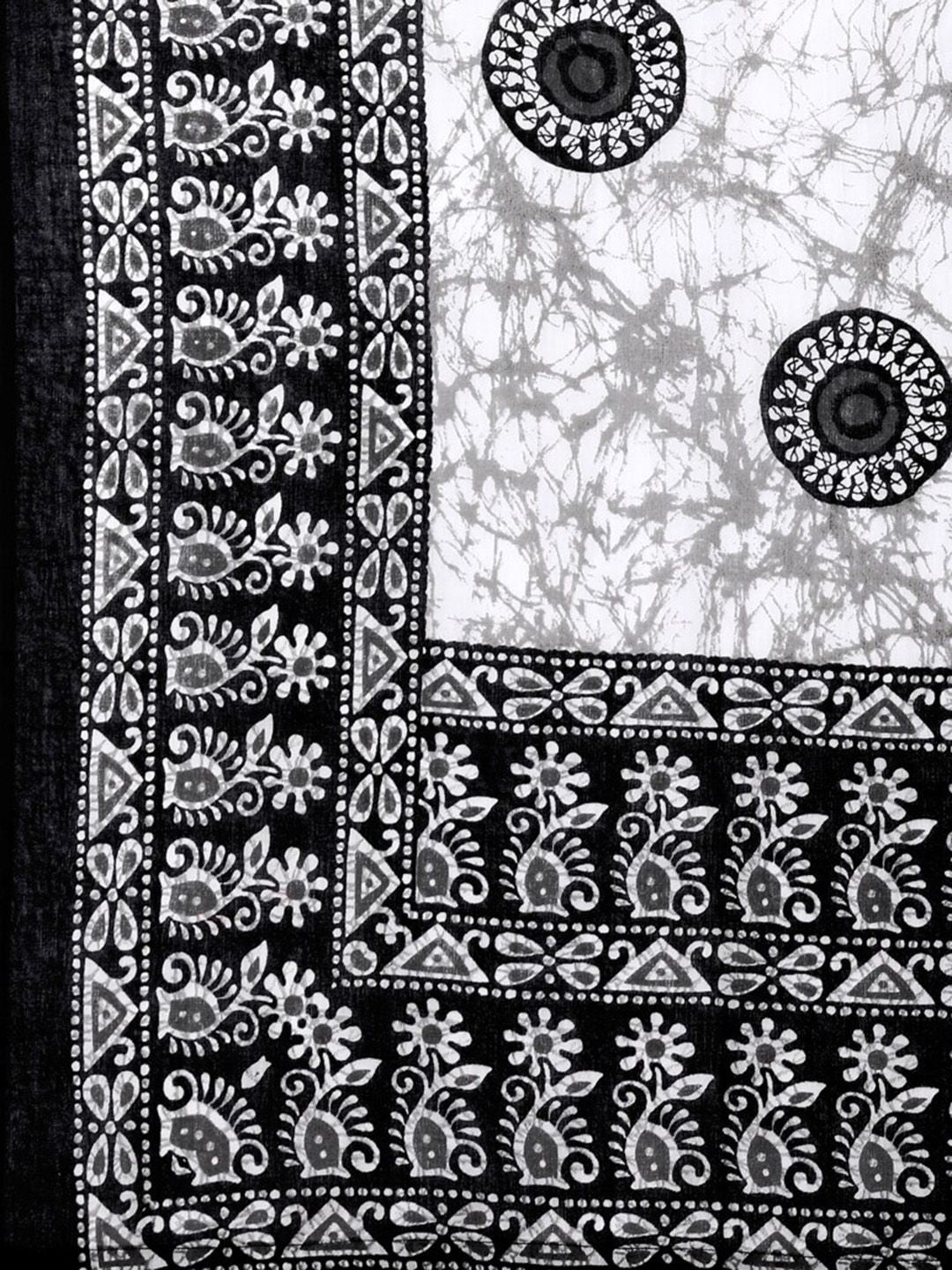 Dhiyona KL Floral Printed Gotta Patti Pure Cotton Kurta With Trousers & Dupatta