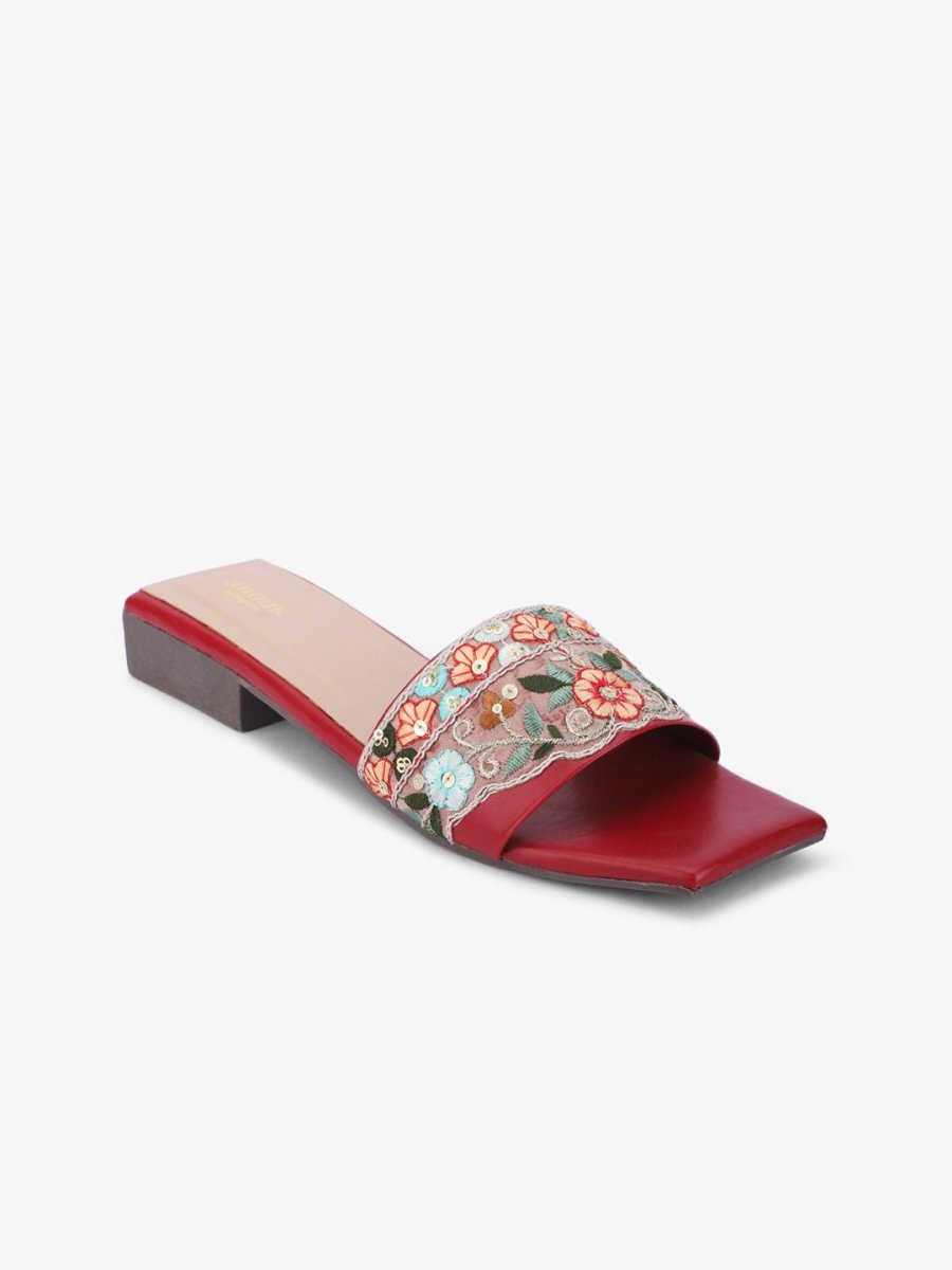 Dhiyona AK Red & Green Ethnic Embroidered Open Toe Flats
