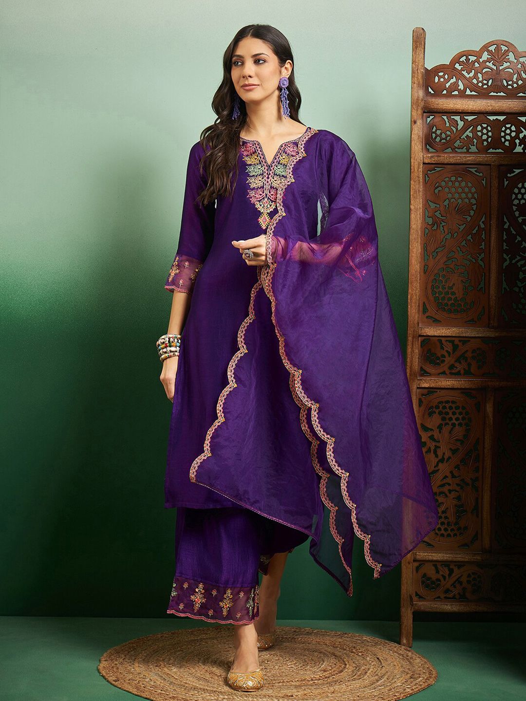 Dhiyona SN Women's Embroidered Notch Neck Kurta With Palazzo & Dupatta