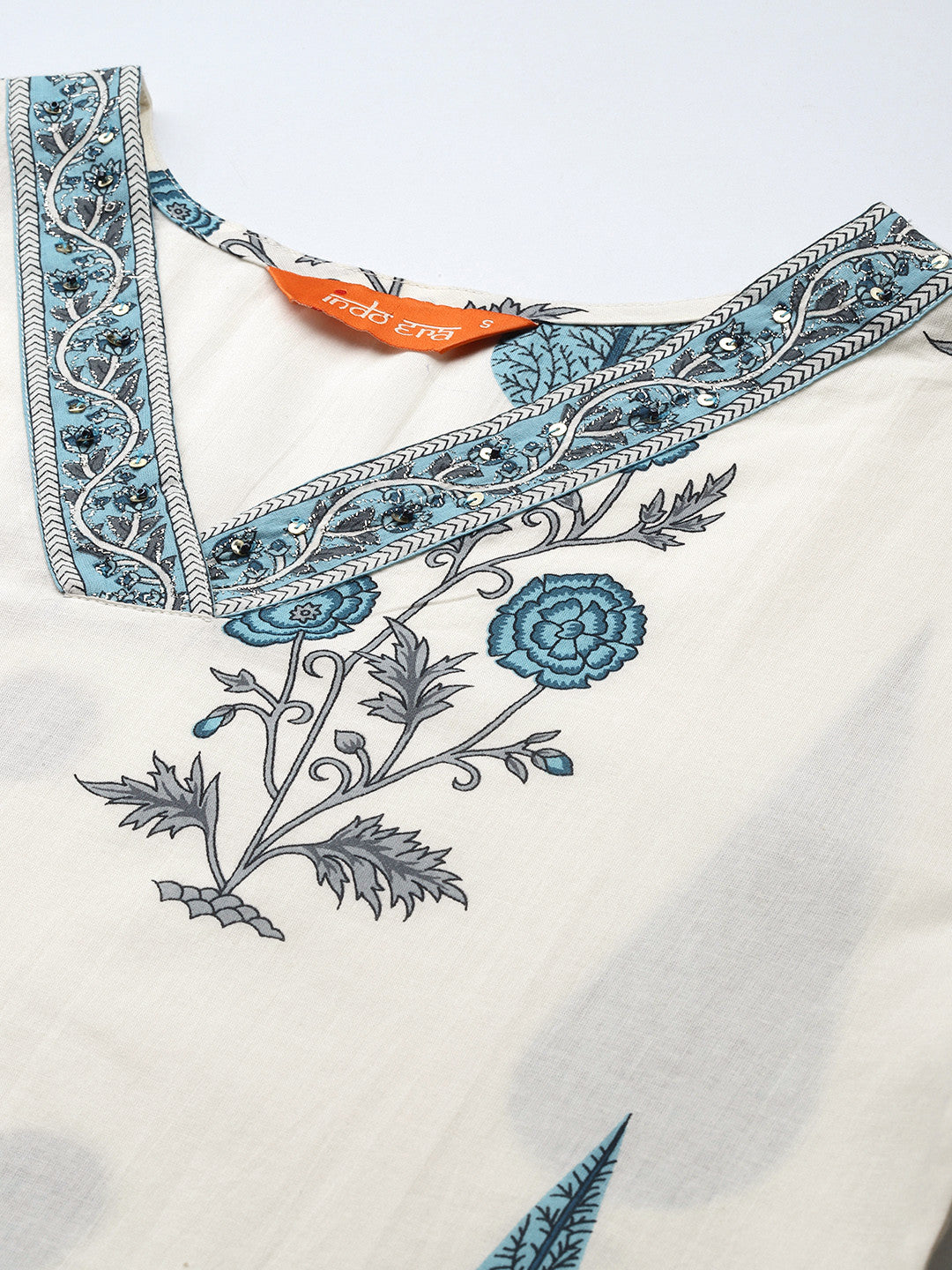 Floral Printed Regular Kurta with Trousers