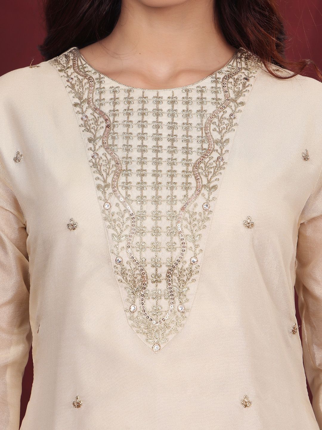 Off White Women Ethnic Motifs Embroidered Regular Thread Work Kurta with Trousers & With Dupatta