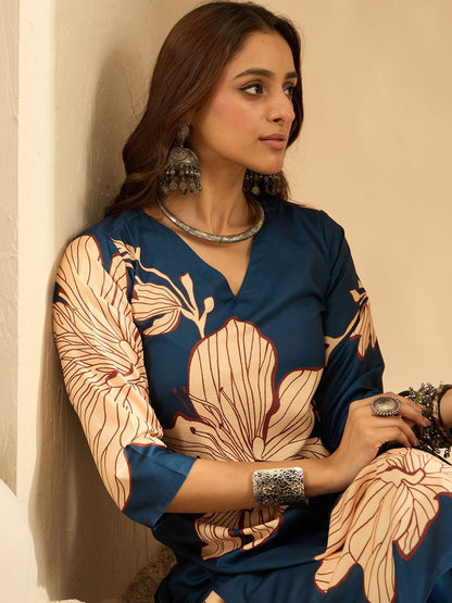 Dhiyona IE Women Floral Printed Straight Kurta with Trousers