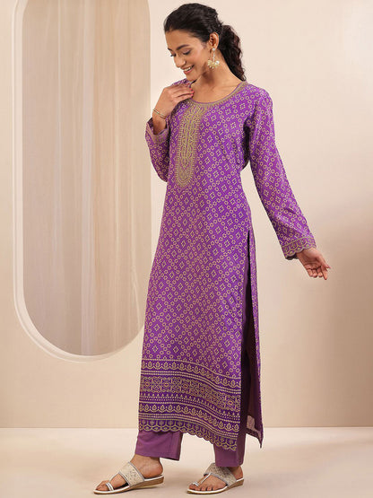Women Bandhani Printed Regular Kurta with Trousers & With Dupatta